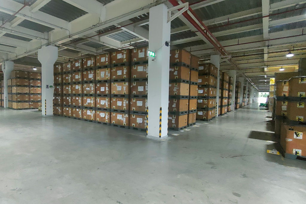 inter-logistics-center